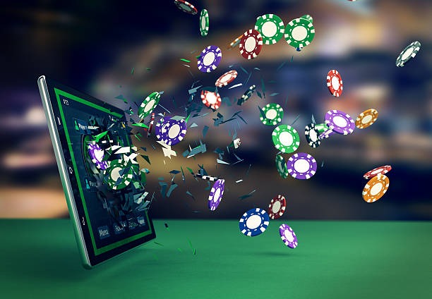 Capsa Susun game table on luck365 login mobile showing card arrangement interface and player positions